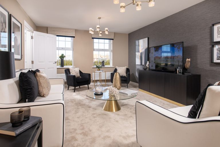 Property 3 of 10. Inside View 4 Bedroom Chelworth Lounge