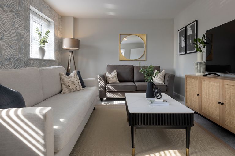Property 2 of 10. Living Room