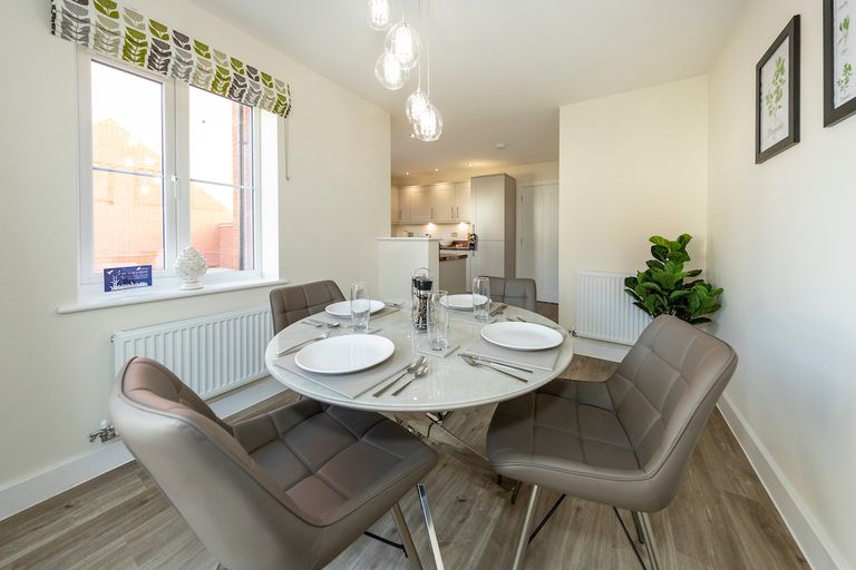Property 3 of 9. Kitchen Diner
