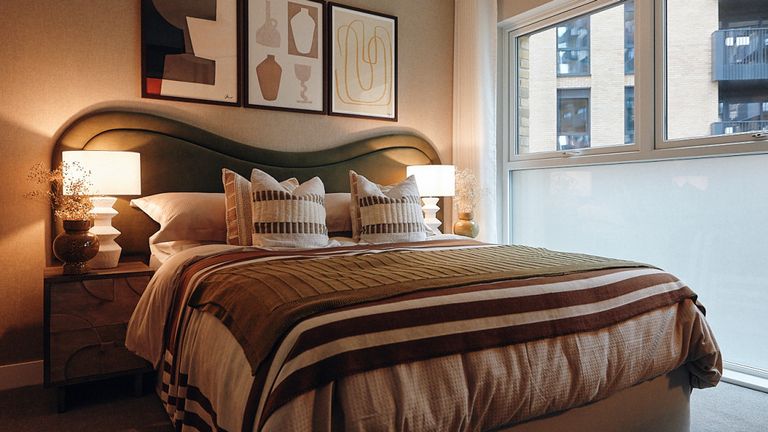 Property 1 of 9. Plot Image