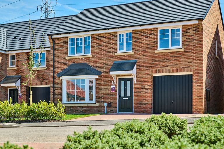 Property 1 of 13. The Stunning Four Bedroom Kingham