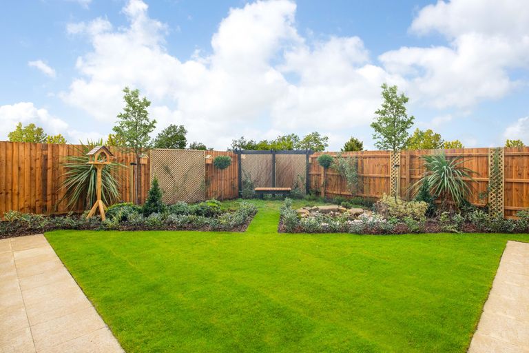Property 3 of 9. Garden_Holden_Mortimerplace