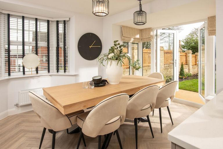 Property 3 of 10. Hertford