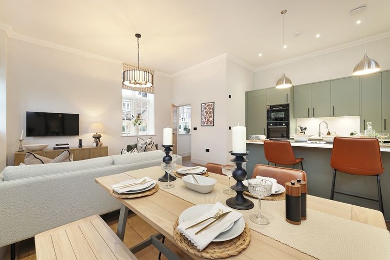 Property 1 of 11. Show Home Image