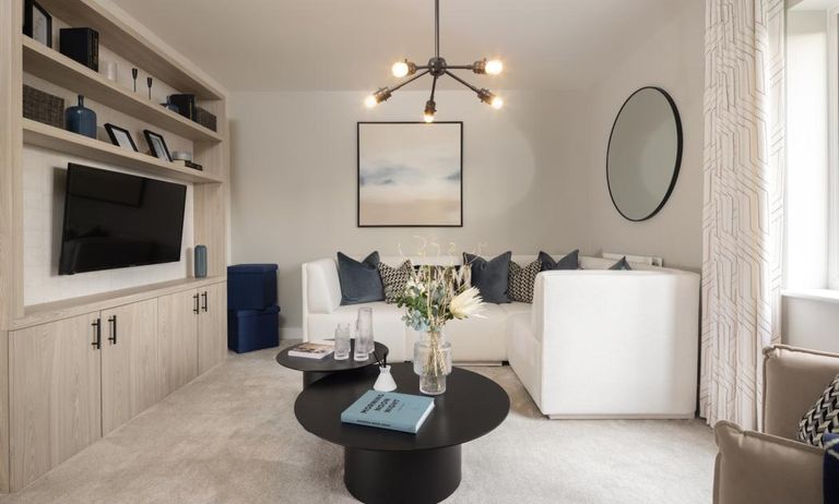 Property 3 of 8. Dandara - Zoopla -