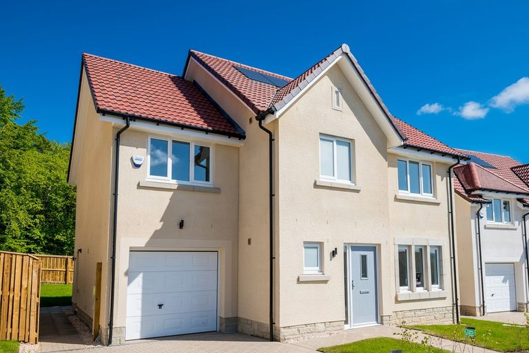 Property 3 of 21. Belwood Oaks, Penicuik