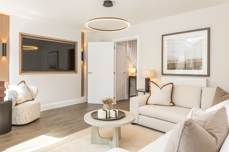 Property 3 of 9. Ascot Gardens, Ascot
