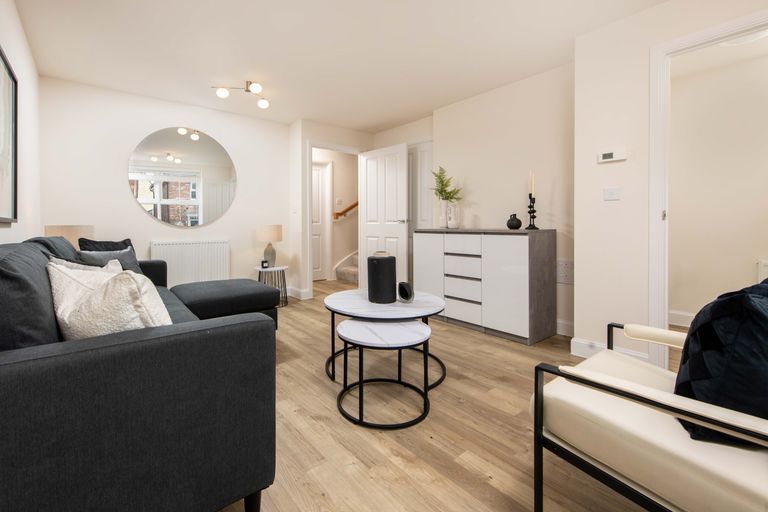 Property 3 of 10. Archford Lounge