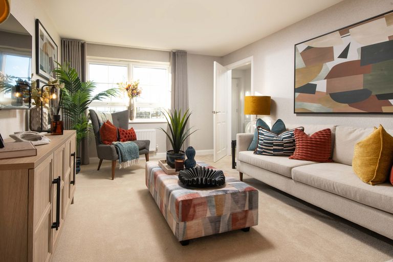 Property 3 of 9. Kingsley Lounge
