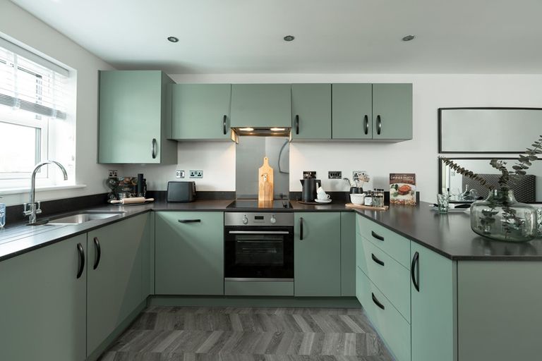 Property 2 of 13. Plenty Of Cooking Space