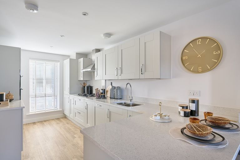 Property 3 of 12. Sociable Kitchen With A Breakfast Bar