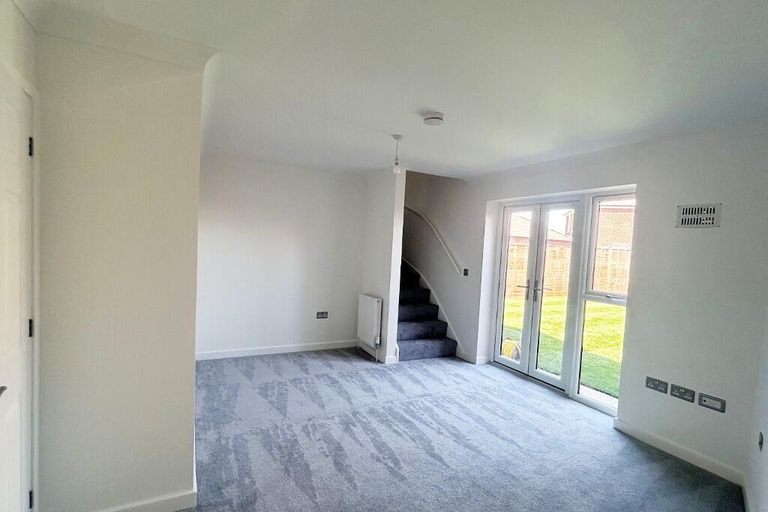 Property 3 of 7. Living Room