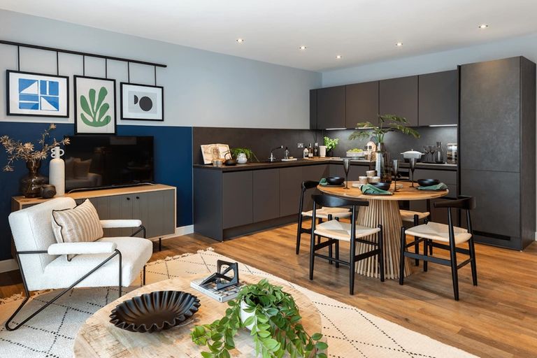 Property 3 of 12. Enjoy Cooking, Eating And Relaxing Together