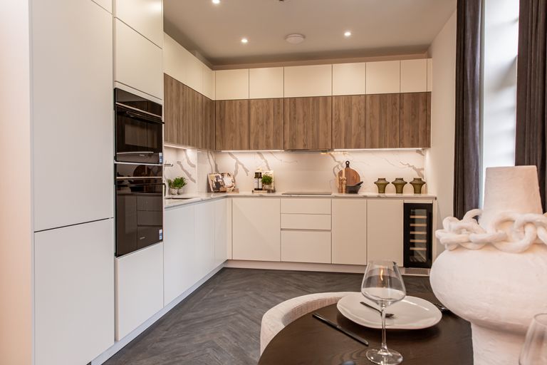 Property 3 of 16. Kitchen