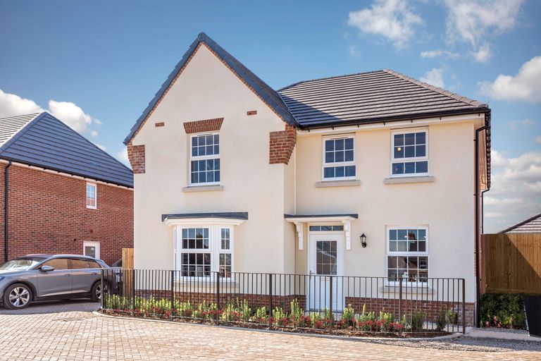 Property 2 of 10. Holden External