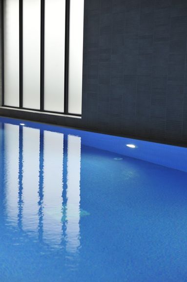 Property 2 of 18. Swimming Pool