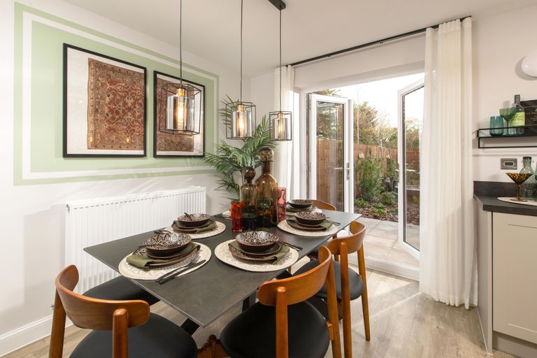 Property 3 of 9. Ellerton Internal Hollygate