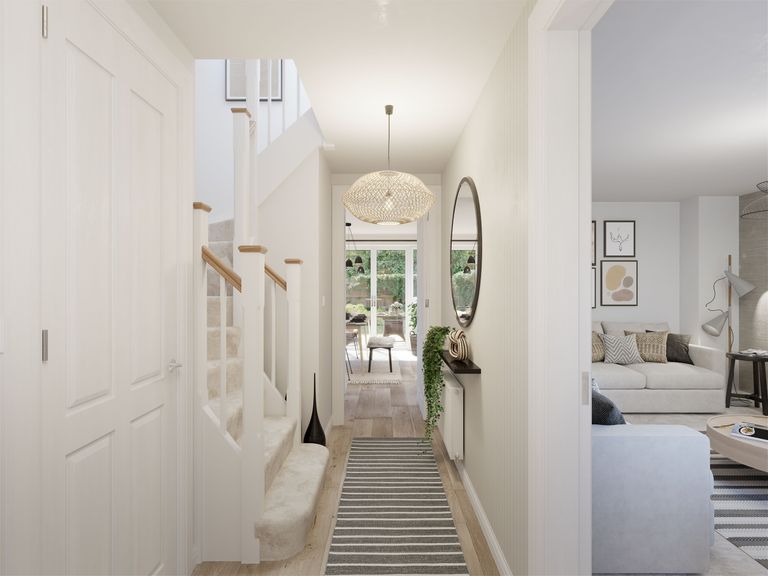 Property 2 of 10. Kingsley Hallway