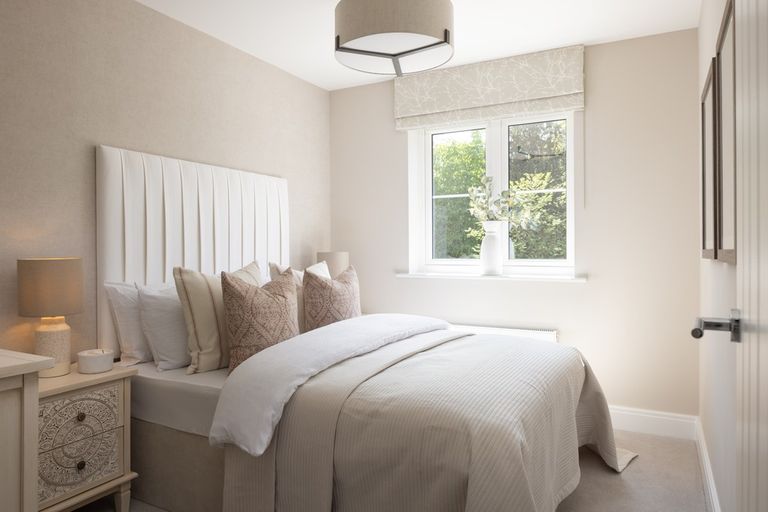 Property 3 of 8. Worting Park, Basingstoke