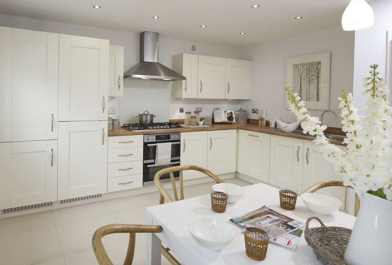 Property 2 of 9. Dining Kitchen