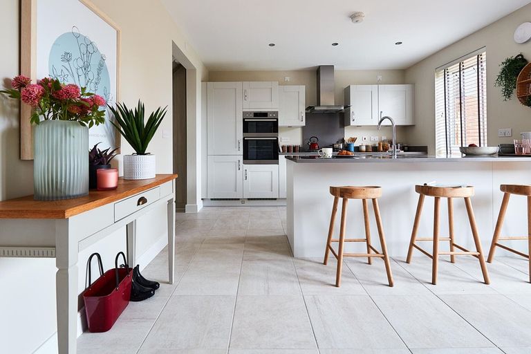 Property 1 of 10. Family-Friendly Kitchen/Dining Area