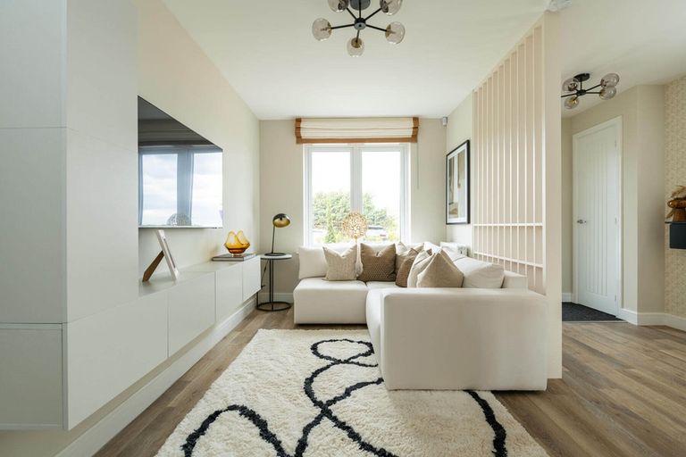 Property 2 of 11. Lounge Of The Byrneham