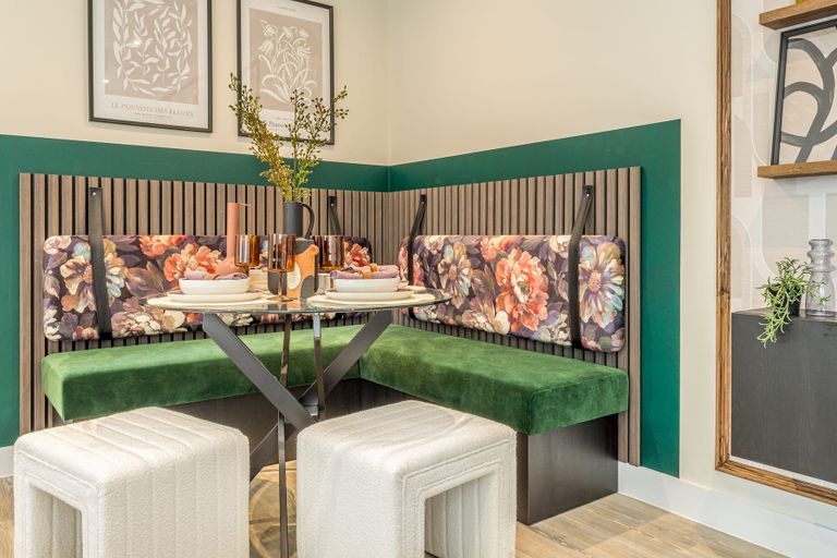 Property 3 of 22. Images