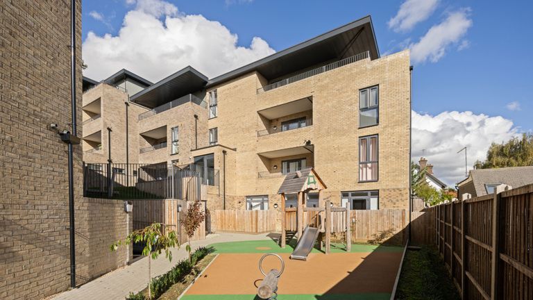 Property 3 of 19. Plot Image