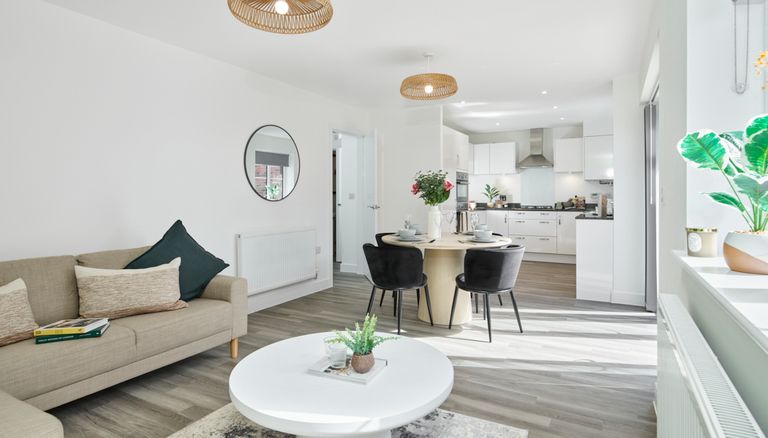 Property 3 of 19. Internal Photography