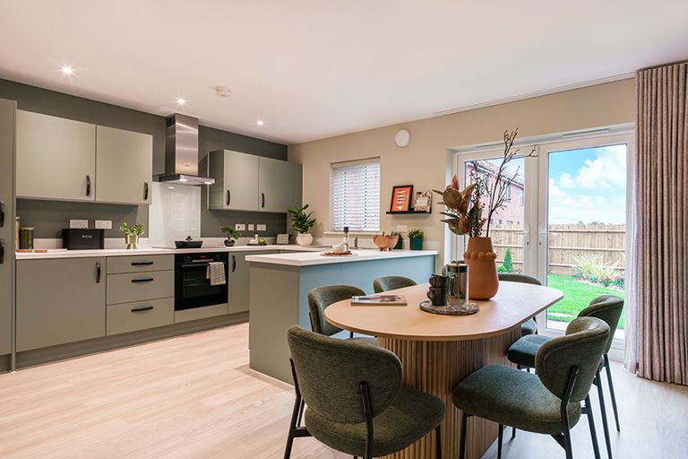 Property 3 of 9. The Jackdaw021