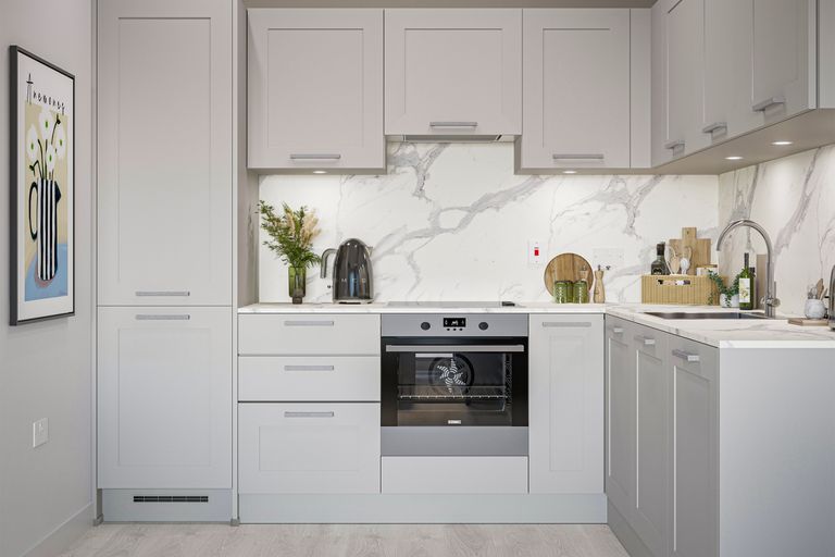 Property 2 of 6. Kitchen9