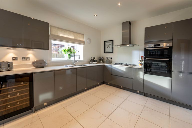 Property 2 of 10. Typical Interior