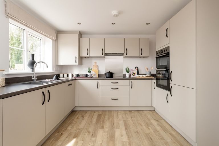 Property 1 of 9. The Modern Kitchen Is A Chef's Dream