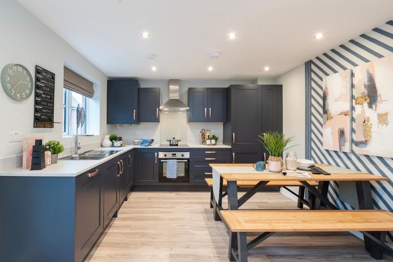 Property 3 of 8. Representative Image