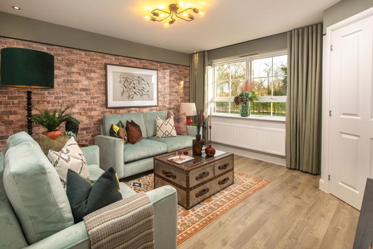 Property 2 of 9. Ellerton Internal Hollygate