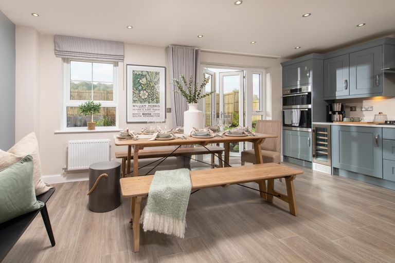 Property 2 of 10. Bar Yw Westminster View - Halton Dining Kitchen