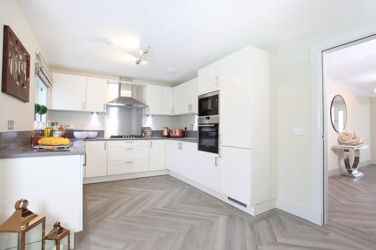 Property 3 of 14. Azure _Kitchen