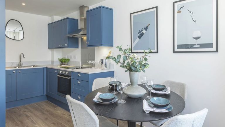 Property 3 of 11. Birchwood, Farnham
