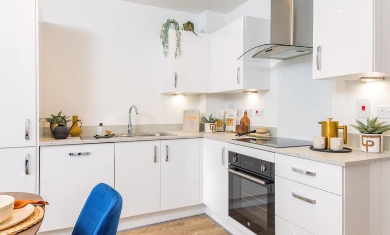 Property 3 of 8. Dandara - Zoopla -