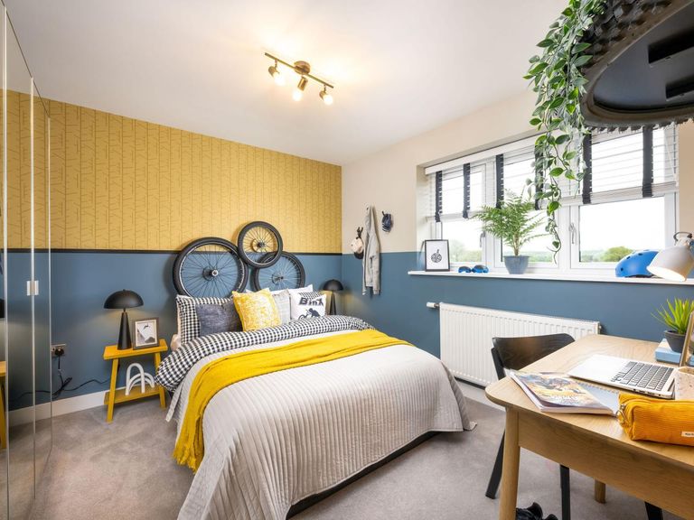 Property 3 of 16. The Bluebell, Number 101