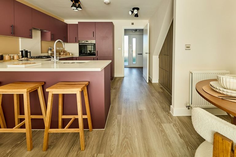 Property 3 of 13. Enjoy Entertaining Friends Or Family