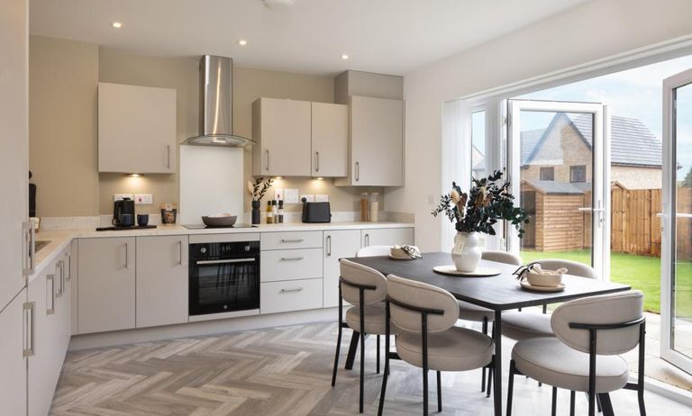 Property 3 of 8. Dandara - Zoopla -