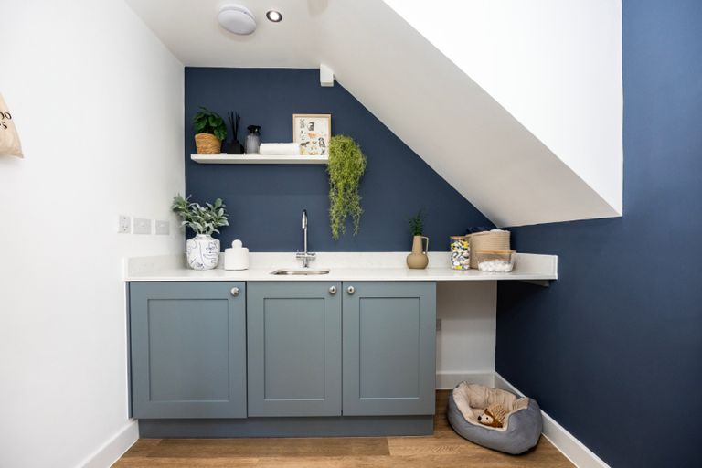 Property 3 of 9. The Meadows-Mountford Utility-House Banner