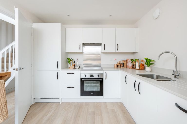 Property 3 of 12. Personalise With A Range Of Kitchen Styles