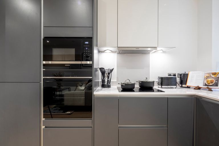 Property 2 of 8. 24.10.16 Cside Verdica Studio Apt -18-Hdr