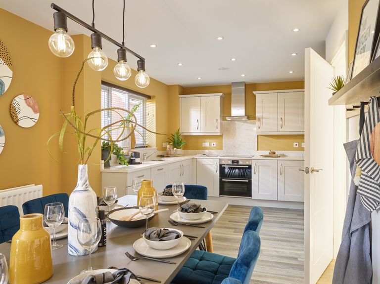Property 2 of 10. L-TV-Fletcher-Didcot Grove-004