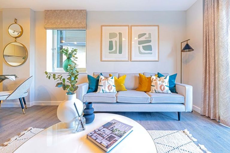 Property 2 of 6. Brightwells Yard Maiden Court