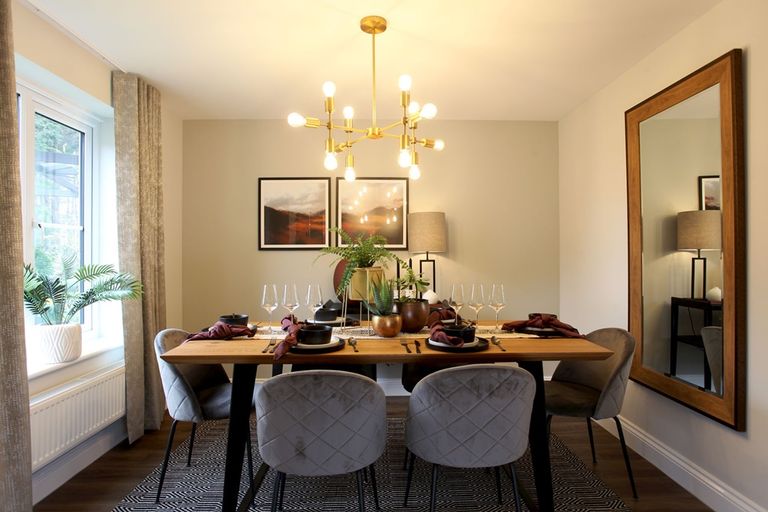 Property 2 of 11. Stunning Dining Area