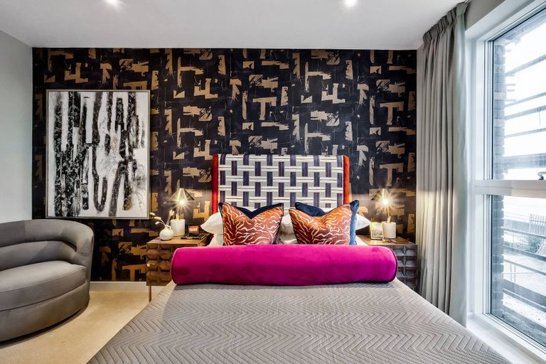 Property 2 of 8. 2 2-Bed Royal Albert Wharf-15