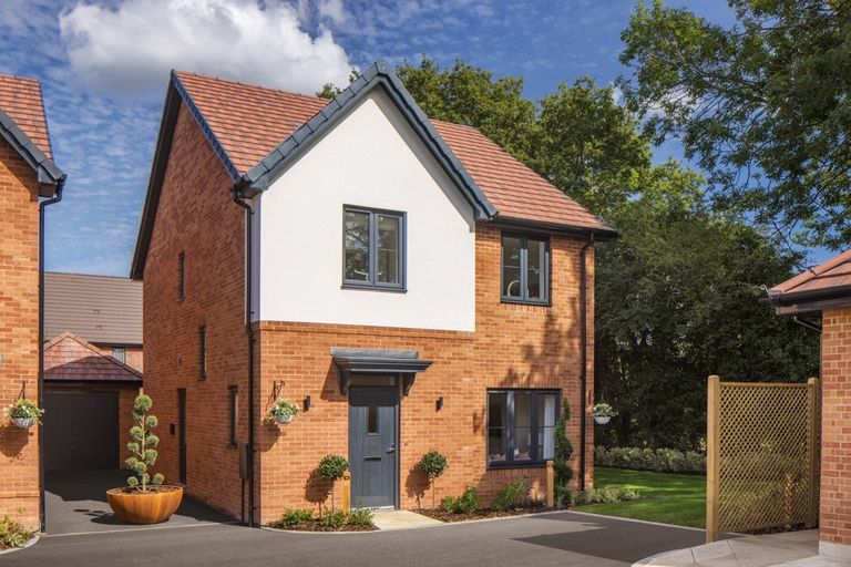Property 3 of 13. Barden Croft, Tonbridge